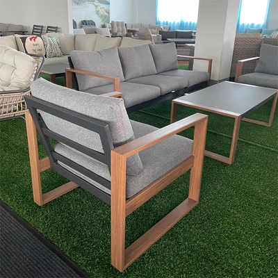 Muebles de jardín de exterior plegados Sofá de ratan de aluminio para mesa de té de esquina de lujo