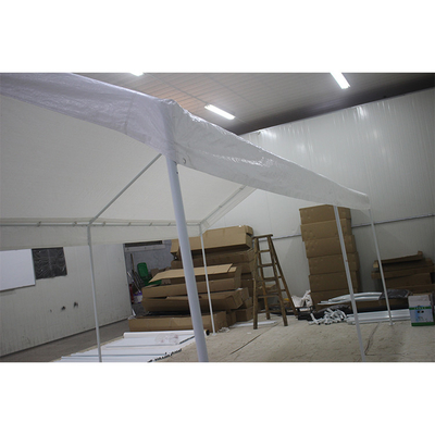 NATURE Tipo de madera tratada a presión Granero de almacenamiento al aire libre 3 x 6 pies Canopy para estacionamiento de automóviles