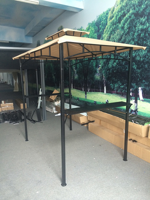Material de vela de poliéster 2.5*1.3*2.5M Patio Shelter Canopy Tent para barbacoa Grill Gazebo