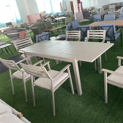 Sofá de ratan de aluminio plegado de estilo moderno para exteriores para mesa de té de jardín de lujo