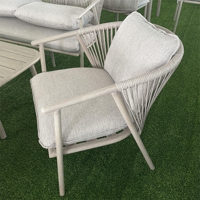 Muebles de jardín al aire libre Sofá de aluminio Bistro de ratán Conjunto con mesa de café de lujo