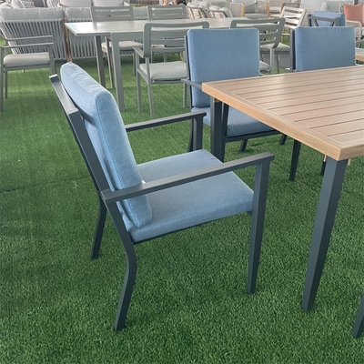 Color personalizable Muebles de jardín al aire libre Sofá de aluminio de ratán para mesa de lujo