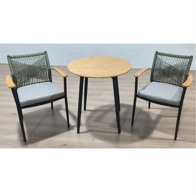 Sofá de aluminio de ratán Muebles de jardín al aire libre con mesa de lujo y paquete de correo