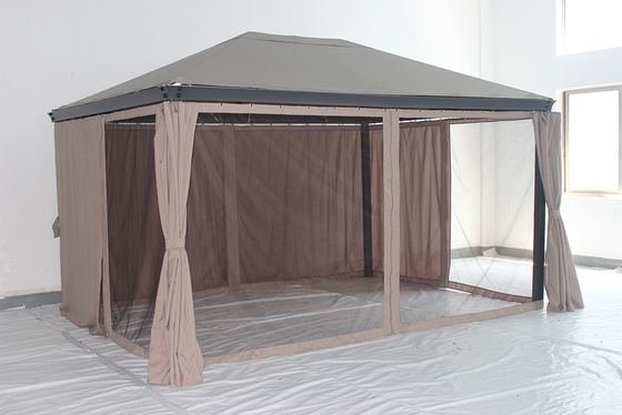 Gazebo de jardín de aluminio de 3*4*2.7M con marco de metal a prueba de óxido y techo de acero personalizado