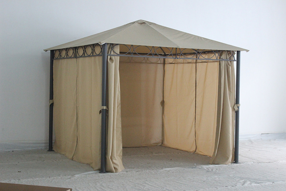 Gazebo de metal de acero para jardín exterior con cortina de poliéster Una opción de ocio duradero para el parque