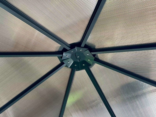 Jardín al aire libre 3x3x2.6M Hard Top Gazebo con techo de PVC fácil de ensamblar y resistente