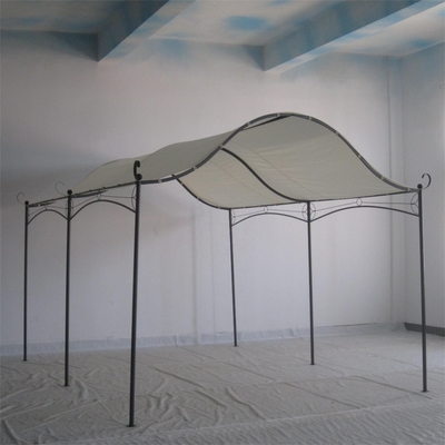 Tienda de pergola con estilo moderno y madera de abeto.